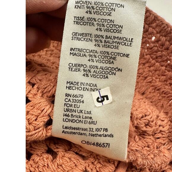 FREE PEOPLE Megan Crochet Romantic Puff Sleeve Cutouts Top in Coral Sand Sz M - Picture 16 of 16